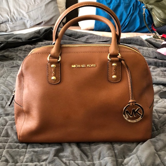 Michael Kors handbag - Picture 1 of 8